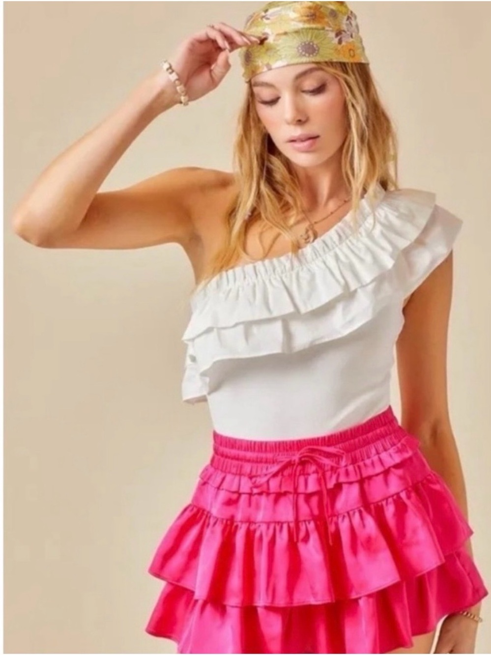Day + Moon One-Shoulder White Ruffle Thong Bodysuit Size M